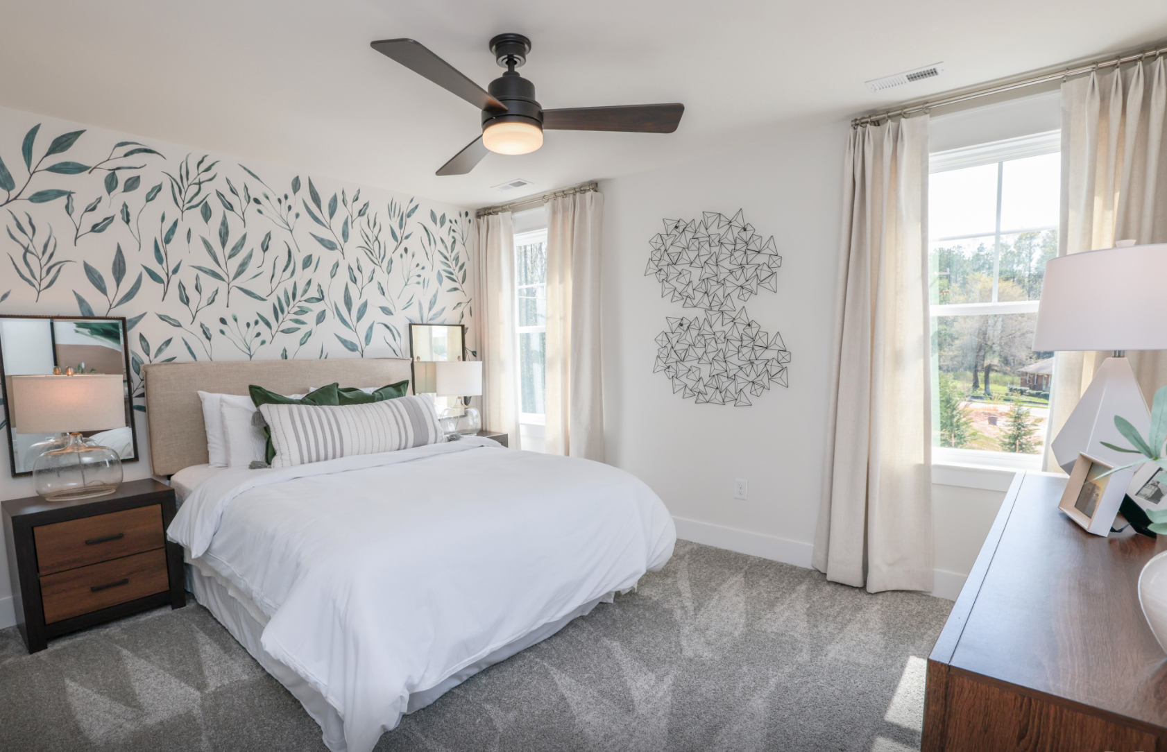 Sunset-Hills-Bedroom2